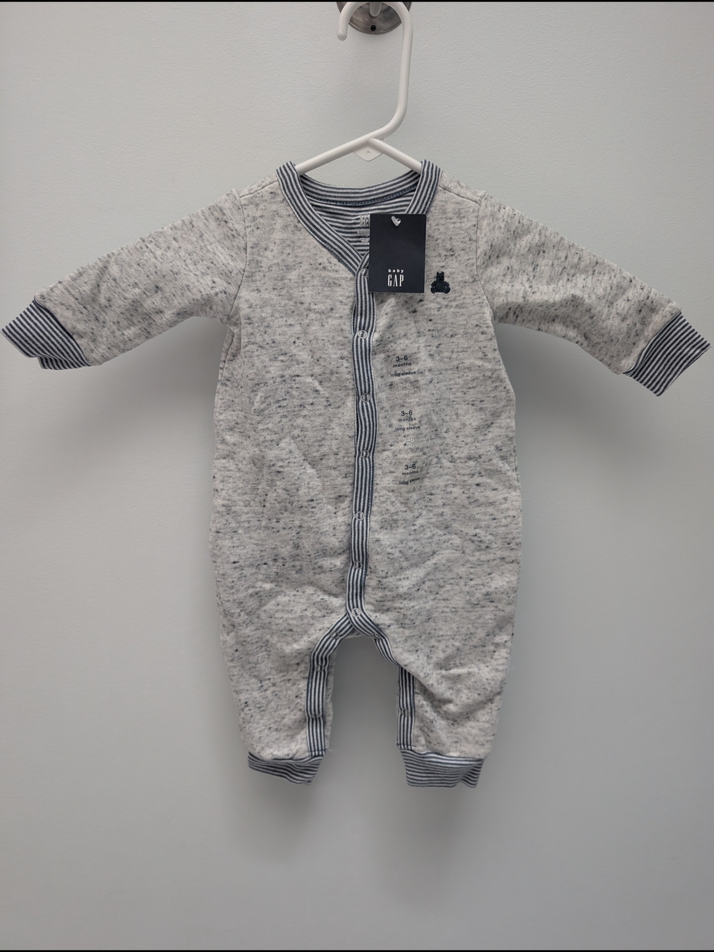 NWT Baby Gap Brannan Bear Knit Coverall Romper Grey Stripe 3-6 Months